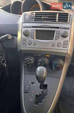 Минивэн Toyota Verso 2009 в Золотоноше