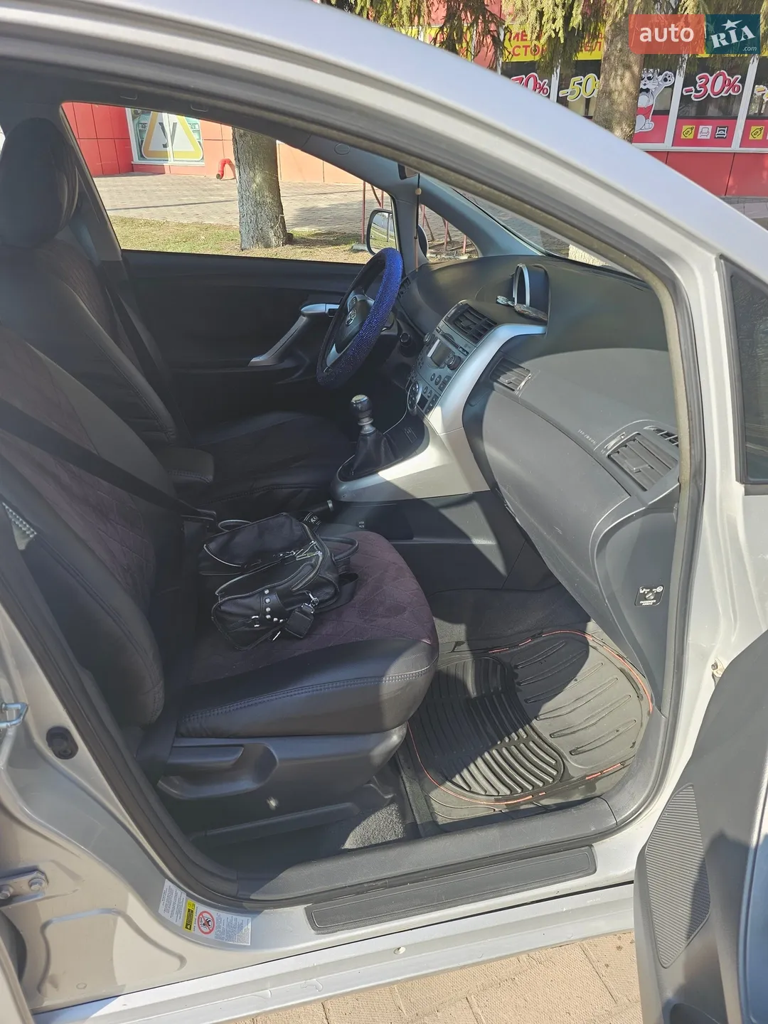 2011 Toyota Verso - мініатюра 7