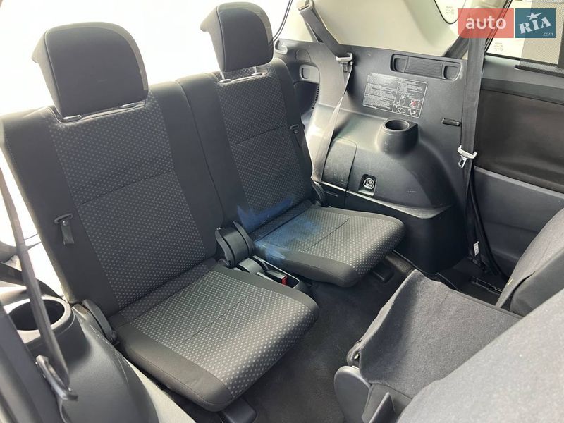 Минивэн Toyota Verso 2009 в Львове