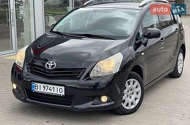 Мінівен Toyota Verso 2011 в Полтаві