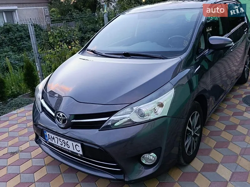 Toyota Verso 2014
