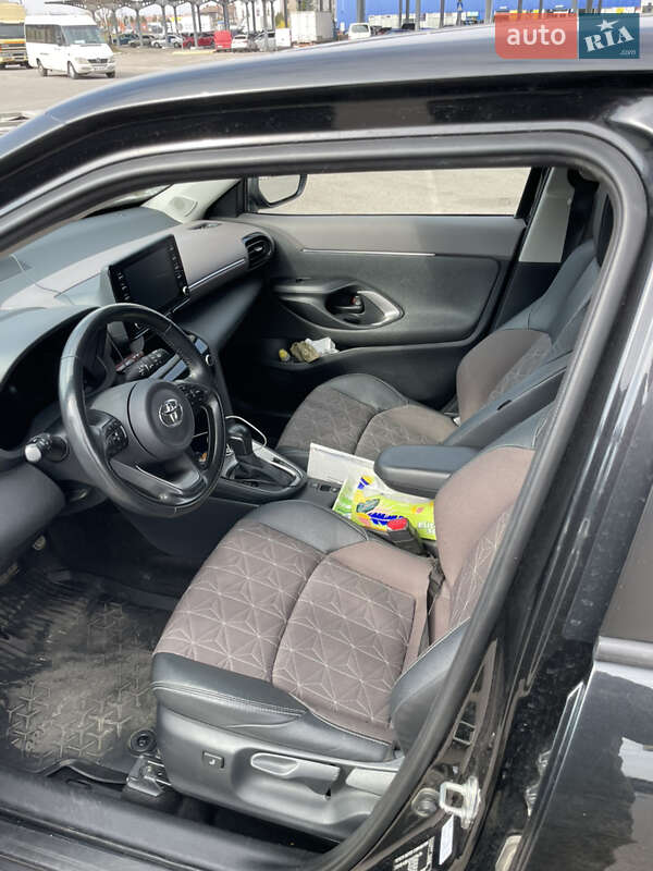 Внедорожник / Кроссовер Toyota Yaris Cross 2021 в Львове