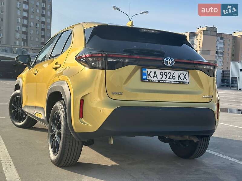 Внедорожник / Кроссовер Toyota Yaris Cross 2023 в Киеве