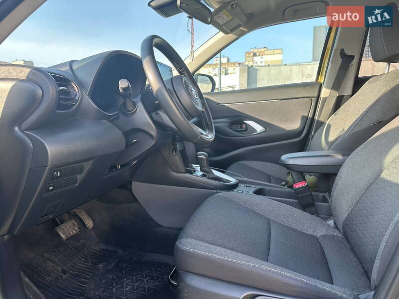 Внедорожник / Кроссовер Toyota Yaris Cross 2023 в Киеве