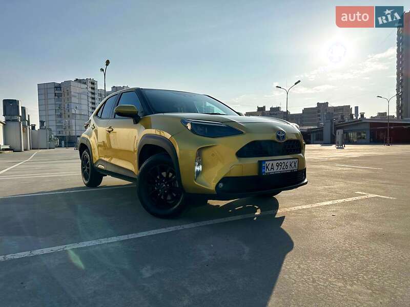 Внедорожник / Кроссовер Toyota Yaris Cross 2023 в Киеве