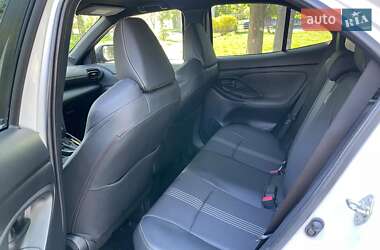 Позашляховик / Кросовер Toyota Yaris Cross 2021 в 