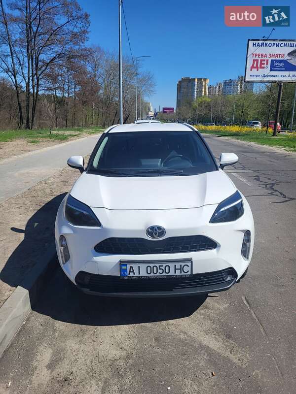 Внедорожник / Кроссовер Toyota Yaris Cross 2023 в Киеве