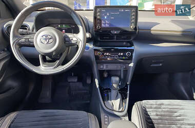 Внедорожник / Кроссовер Toyota Yaris Cross 2021 в 