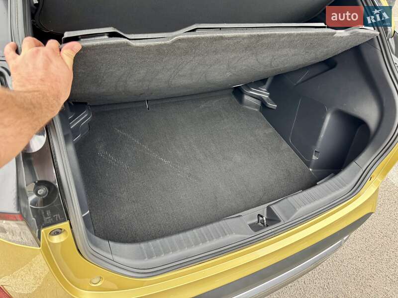 Позашляховик / Кросовер Toyota Yaris Cross 2023 в Вінниці