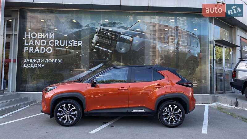 Внедорожник / Кроссовер Toyota Yaris Cross 2023 в Одессе