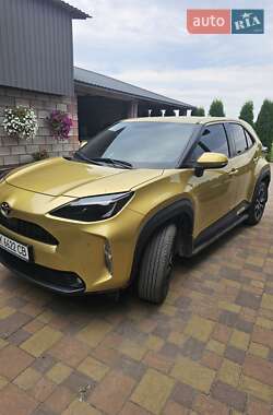 Внедорожник / Кроссовер Toyota Yaris Cross 2024 в Сарнах