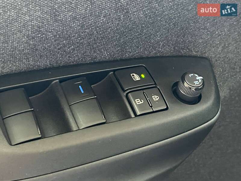 Внедорожник / Кроссовер Toyota Yaris Cross 2022 в Одессе