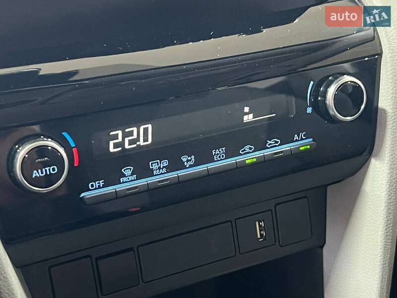 Внедорожник / Кроссовер Toyota Yaris Cross 2022 в Одессе