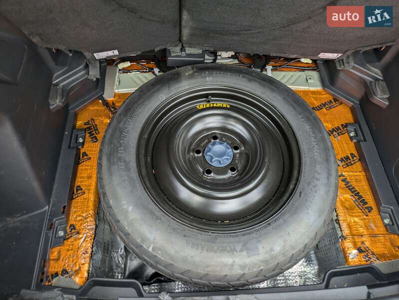 Внедорожник / Кроссовер Toyota Yaris Cross 2021 в Каменском