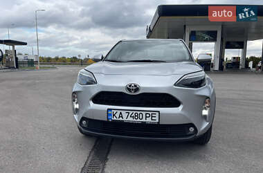Внедорожник / Кроссовер Toyota Yaris Cross 2022 в 