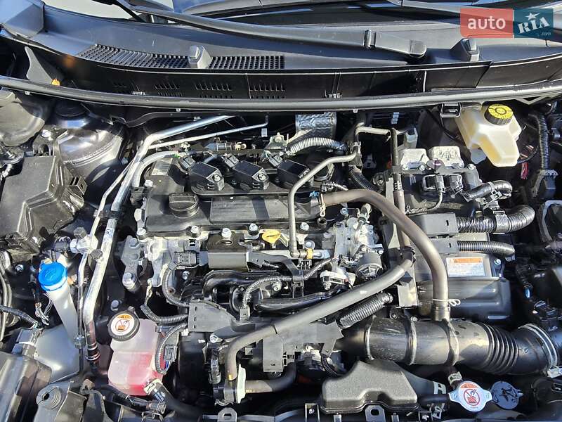 Внедорожник / Кроссовер Toyota Yaris Cross 2023 в Ромнах