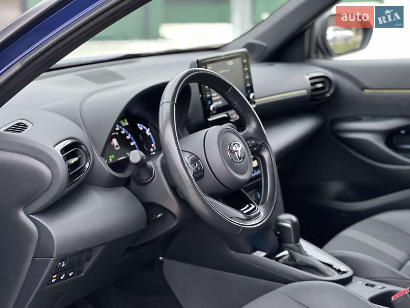 Внедорожник / Кроссовер Toyota Yaris Cross 2021 в Киеве фото 40 Внедорожник / Кроссовер Toyota Yaris Cross 2021 в Киеве