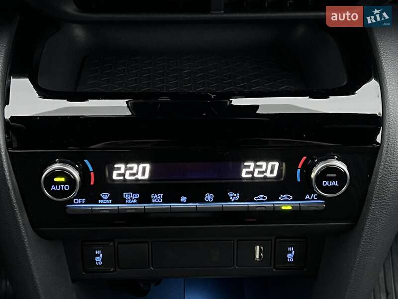 Внедорожник / Кроссовер Toyota Yaris Cross 2021 в Киеве фото 52 Внедорожник / Кроссовер Toyota Yaris Cross 2021 в Киеве