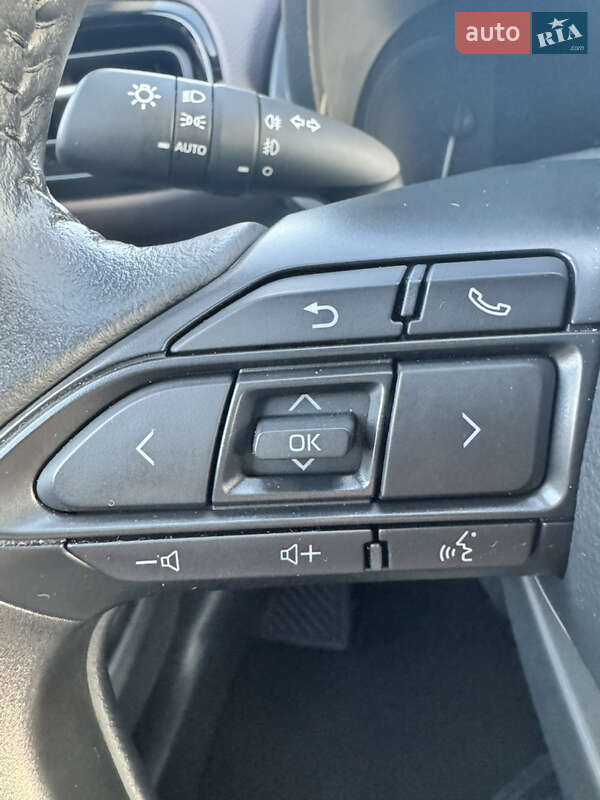 Внедорожник / Кроссовер Toyota Yaris Cross 2021 в Киеве