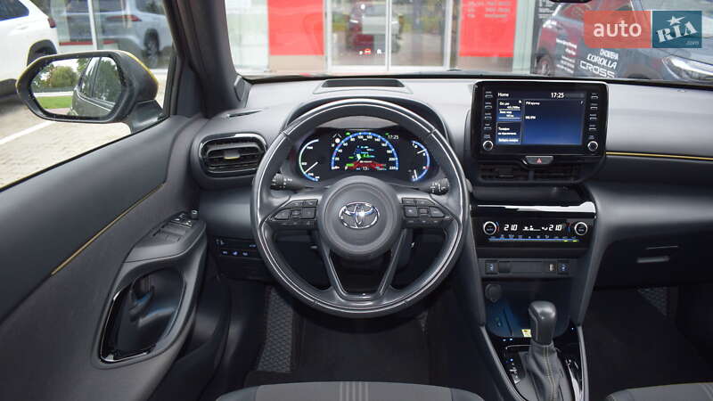Внедорожник / Кроссовер Toyota Yaris Cross 2022 в Житомире