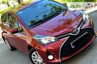 Хэтчбек Toyota Yaris 2015 в Одессе