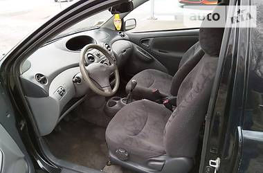 Хэтчбек Toyota Yaris 2001 в Львове