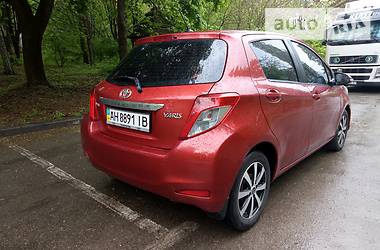 Хэтчбек Toyota Yaris 2012 в Киеве