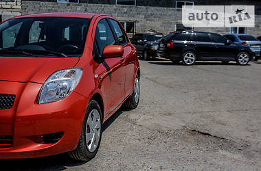 Хэтчбек Toyota Yaris 2006 в Львове