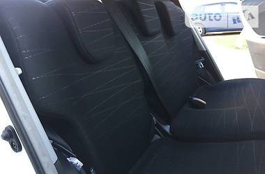 Хетчбек Toyota Yaris 2007 в 