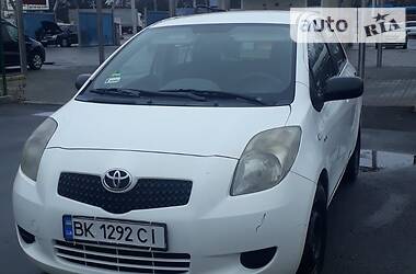 Toyota Yaris 2008