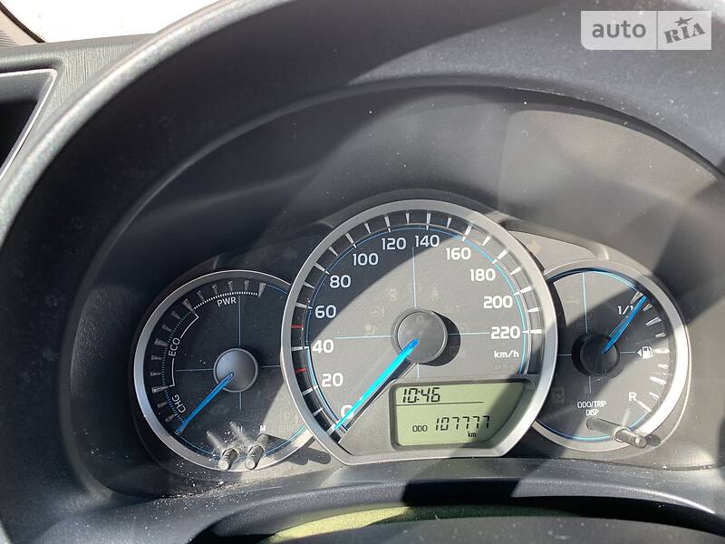 Хетчбек Toyota Yaris 2012 в Києві