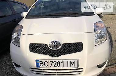 Хетчбек Toyota Yaris 2007 в 