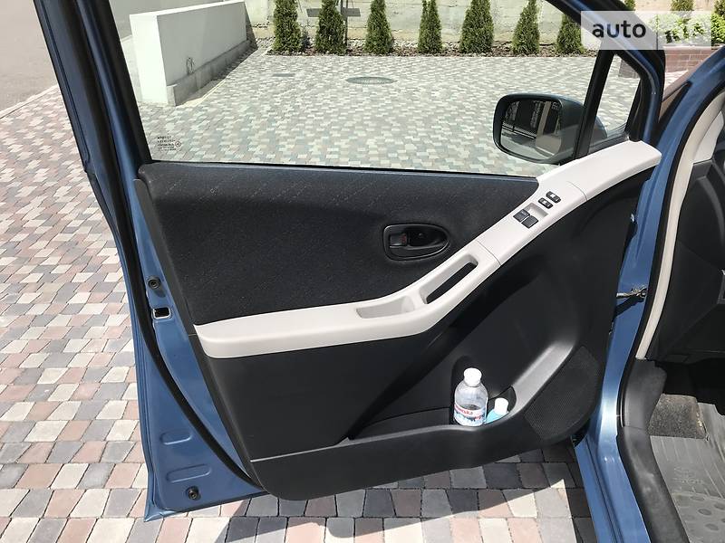 Хетчбек Toyota Yaris 2007 в Хмельницькому