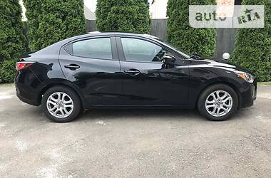 Седан Toyota Yaris 2017 в Ровно