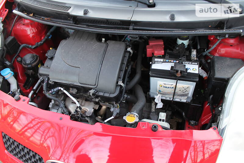 Хэтчбек Toyota Yaris 2008 в Сумах