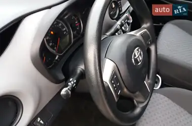 Toyota Yaris 2017