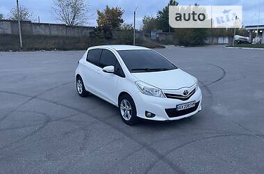 Toyota Yaris 2012