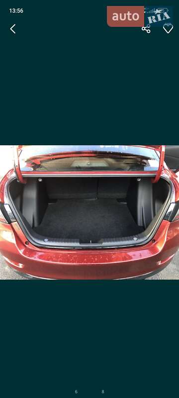 Седан Toyota Yaris 2017 в Чернигове