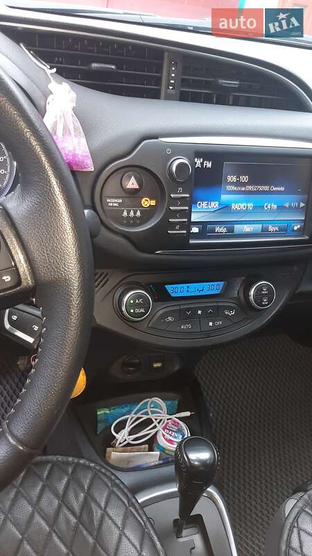 Мінівен Toyota Yaris 2019 в Заставній