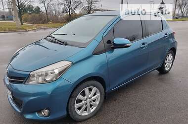 Хетчбек Toyota Yaris 2012 в Дніпрі