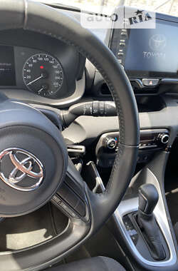 Хетчбек Toyota Yaris 2021 в Рівному