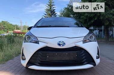 Хэтчбек Toyota Yaris 2018 в Черкассах