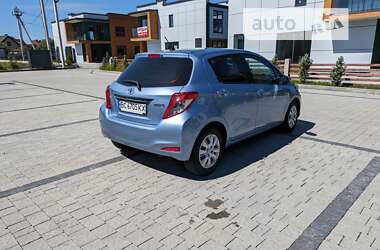 Хэтчбек Toyota Yaris 2012 в Львове