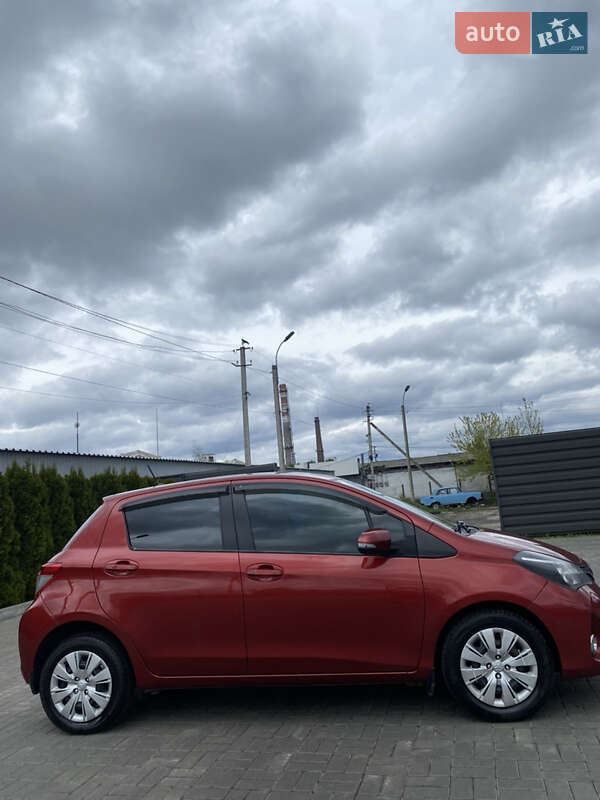 Хэтчбек Toyota Yaris 2012 в Черкассах фото 8 Хэтчбек Toyota Yaris 2012 в Черкассах