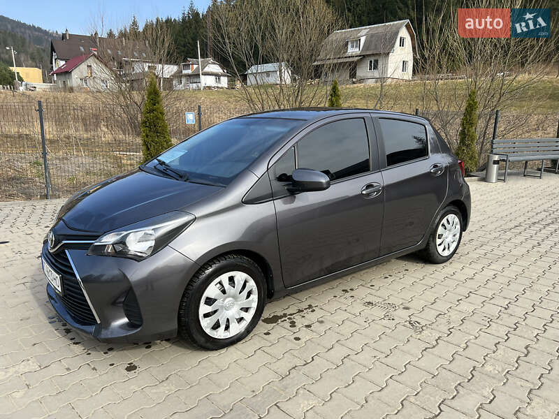 Хэтчбек Toyota Yaris 2014 в Яремче фото 4 Хэтчбек Toyota Yaris 2014 в Яремче
