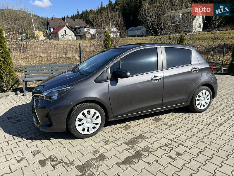 Хэтчбек Toyota Yaris 2014 в Яремче фото 8 Хэтчбек Toyota Yaris 2014 в Яремче