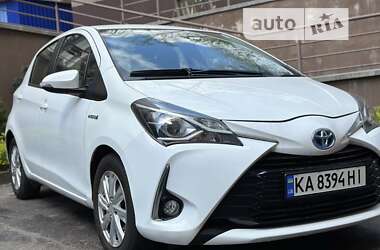 Хетчбек Toyota Yaris 2017 в Києві