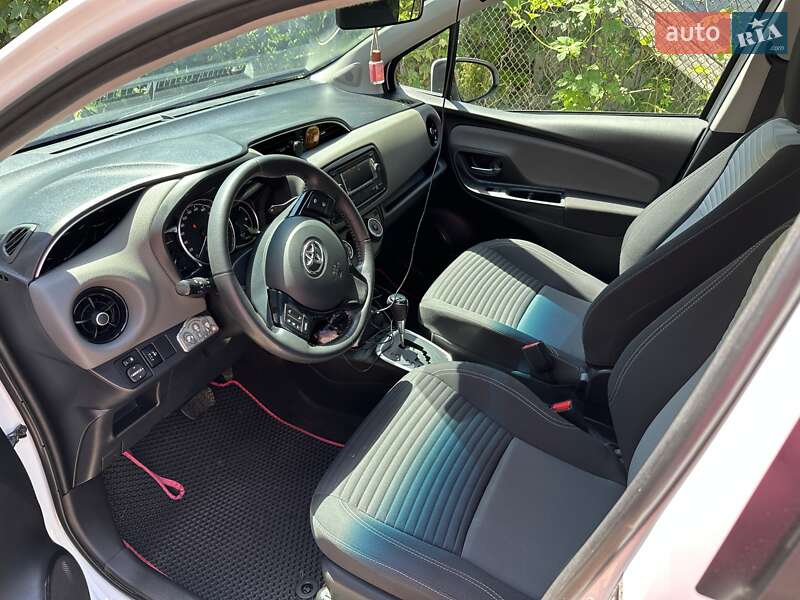 Хэтчбек Toyota Yaris 2020 в Одессе