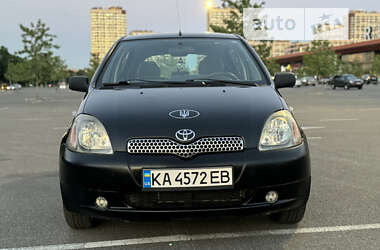 Хэтчбек Toyota Yaris 1999 в Киеве