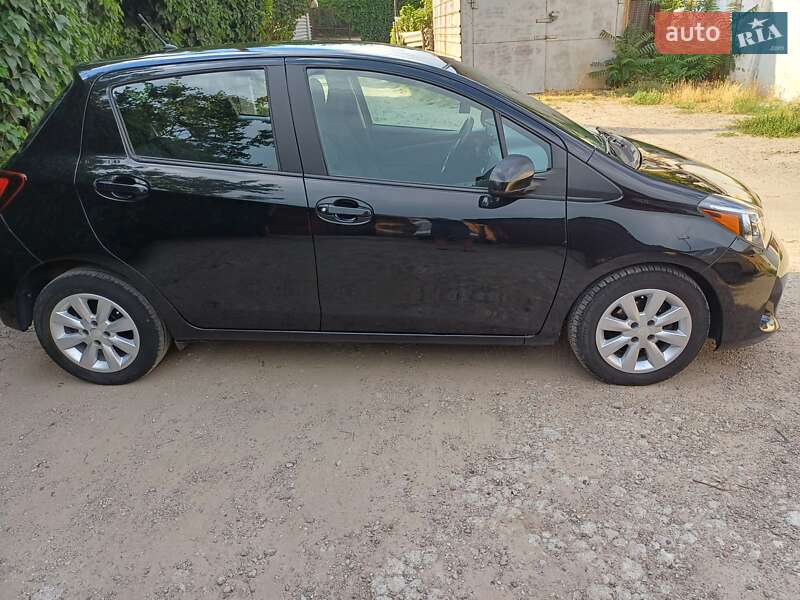 Хетчбек Toyota Yaris 2017 в Запоріжжі
